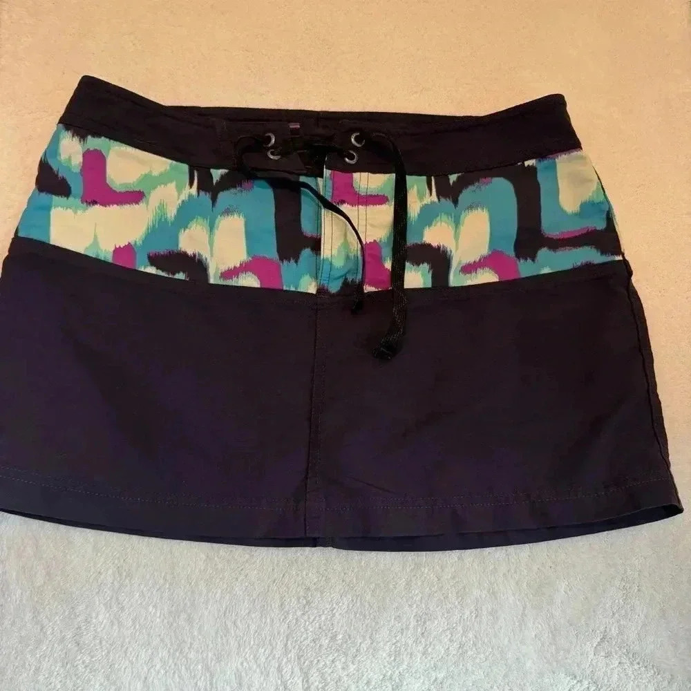 Patagonia Baggies Mini Skirt in Navy‎ Blue Size 6